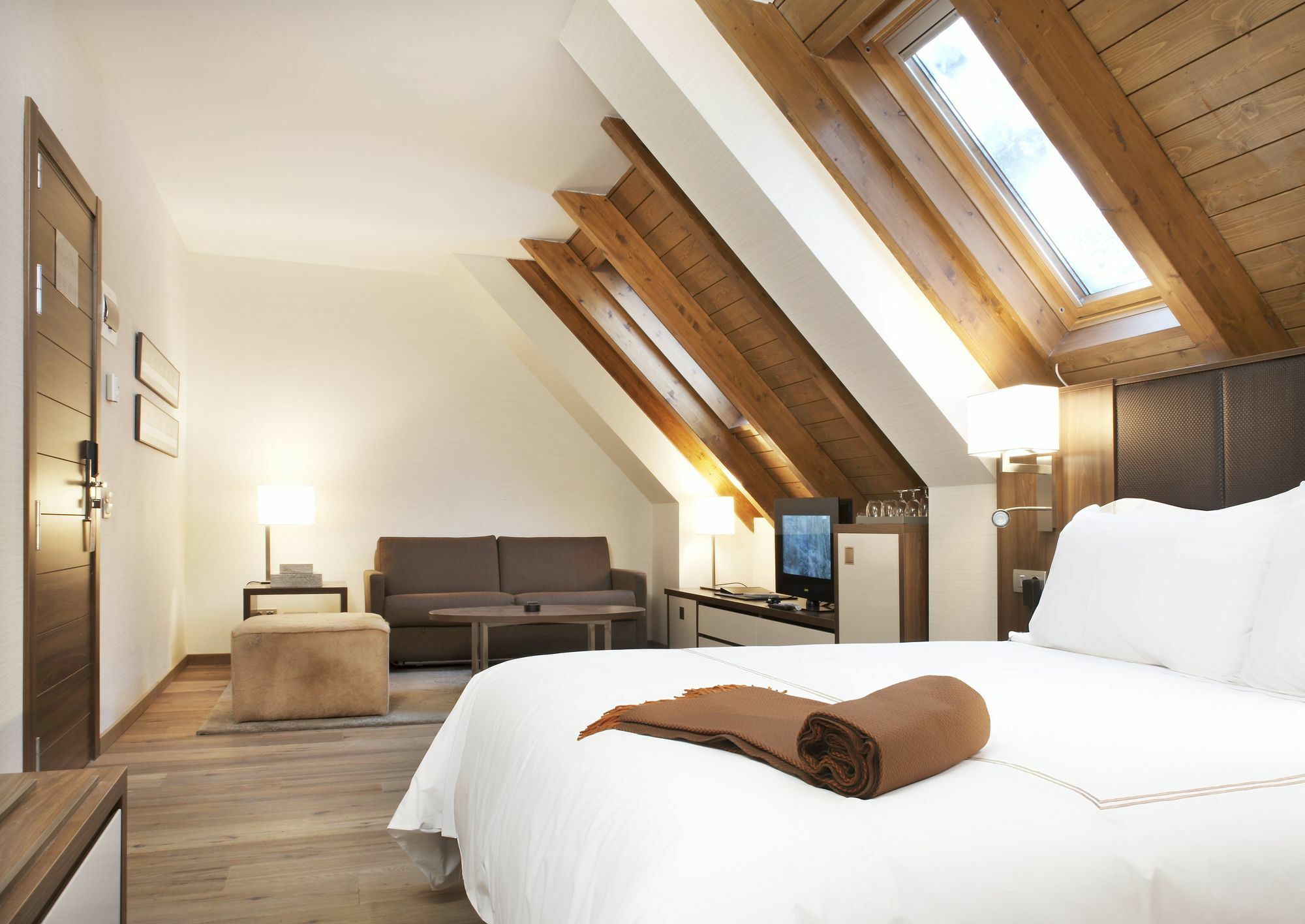 Hotel Ac Baqueira Ski Resort, Autograph Collection Baqueira Beret Zewnętrze zdjęcie